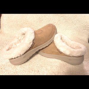 Skechers On The Go Joy Cozy